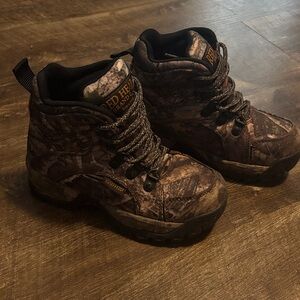 RedHead Camouflage Outdoor Boots